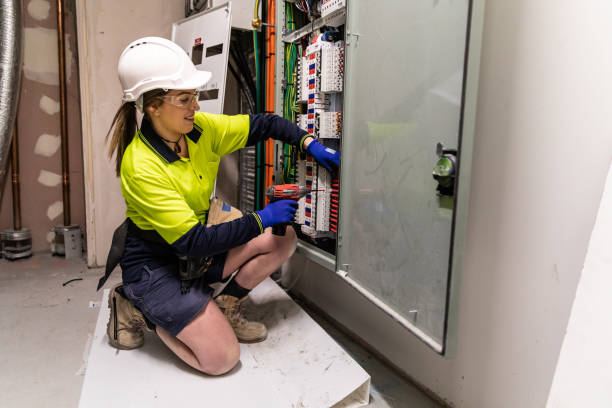 Best Emergency Electrical Repair  in Austin, MN
